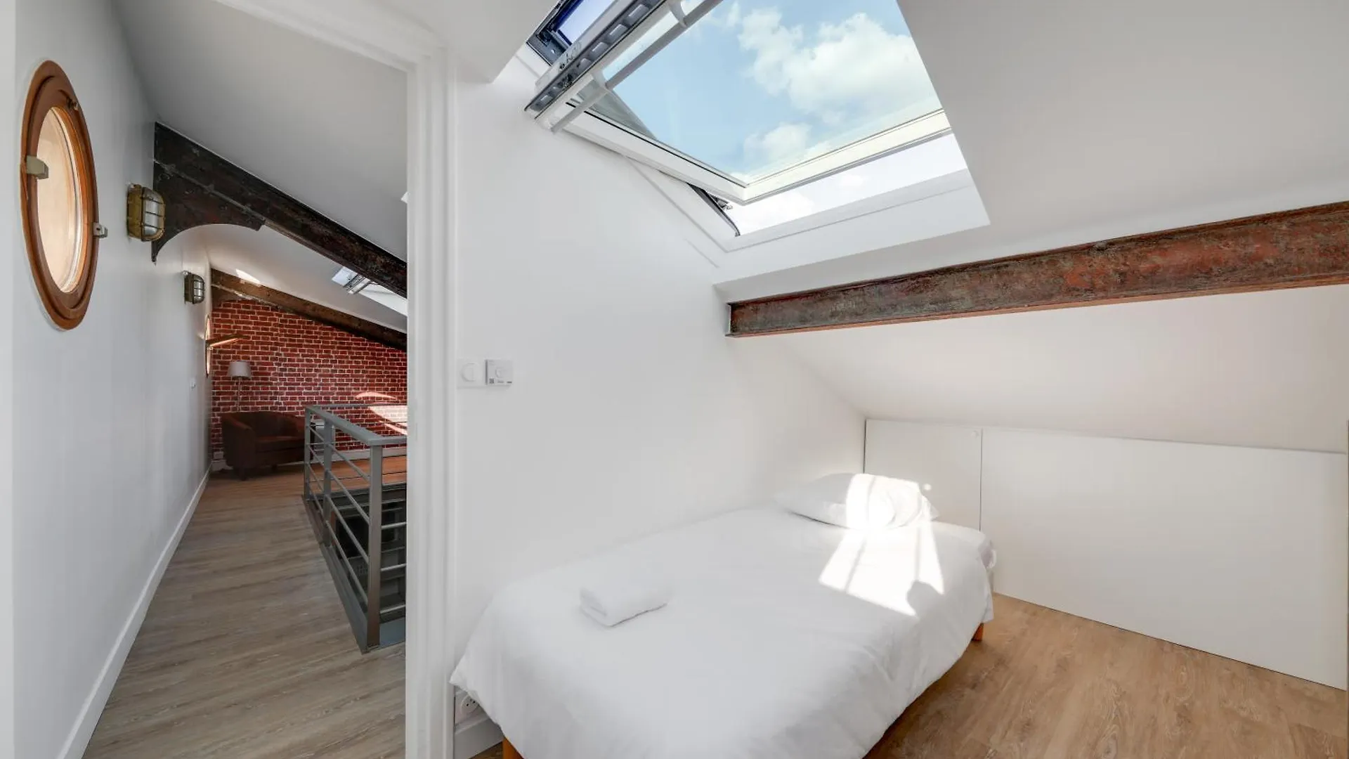 Large Luxury Loft For 6 People By Weekome Paris France