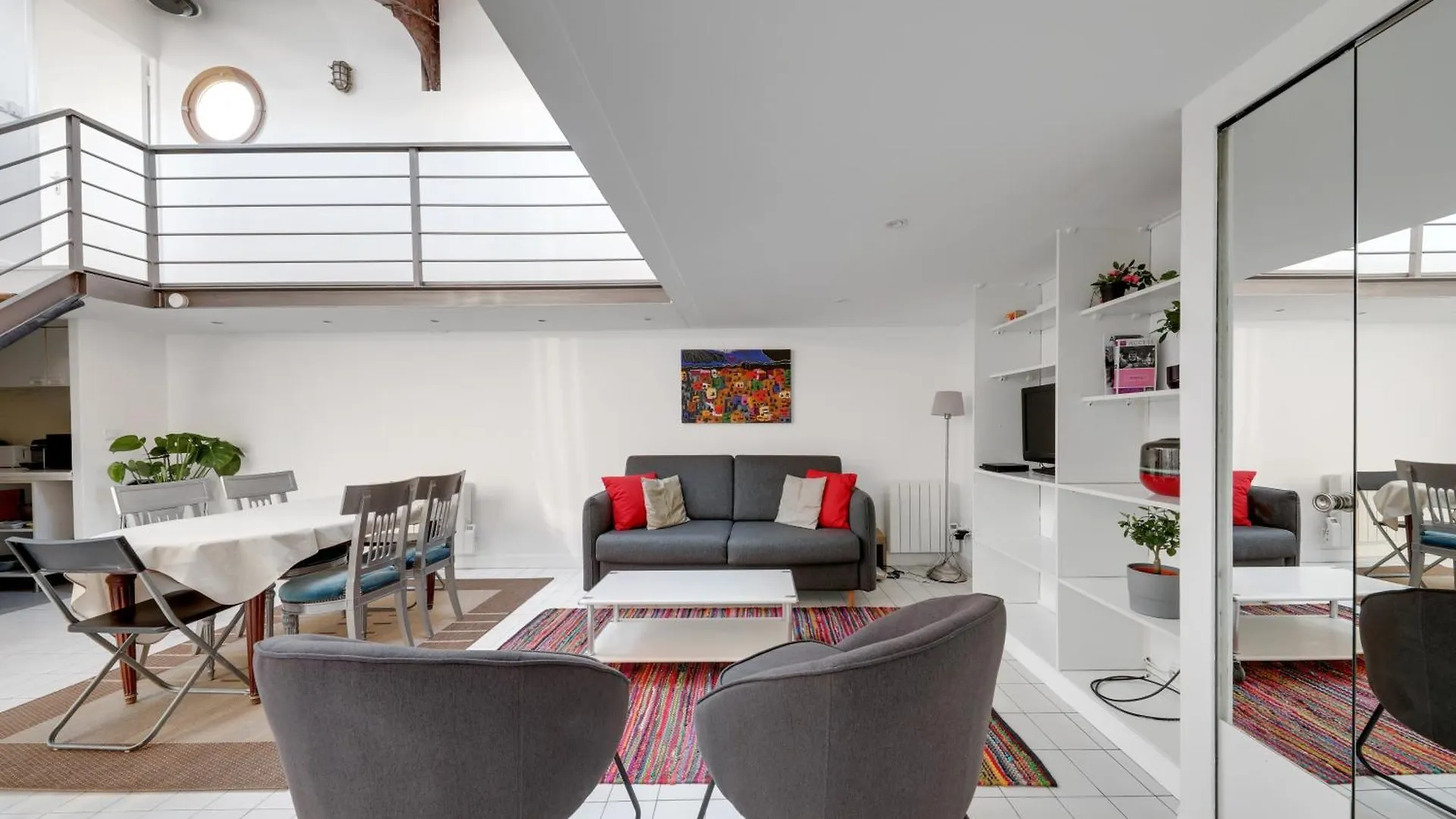 Large Luxury Loft For 6 People By Weekome contacts